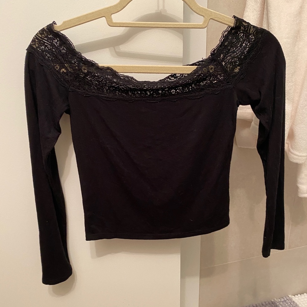 LF off the shoulder top